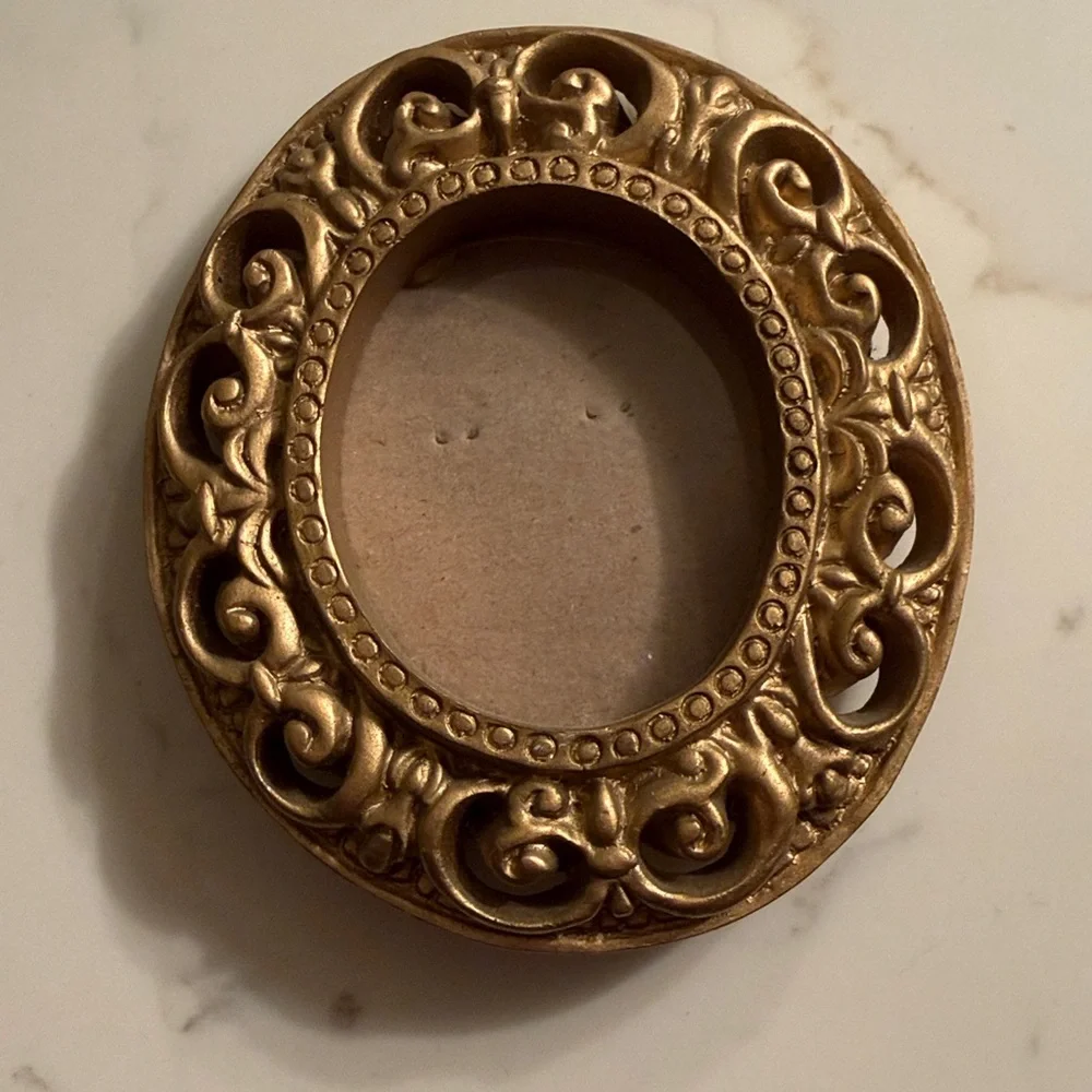 Small Vintage Frame Made in Taiwan